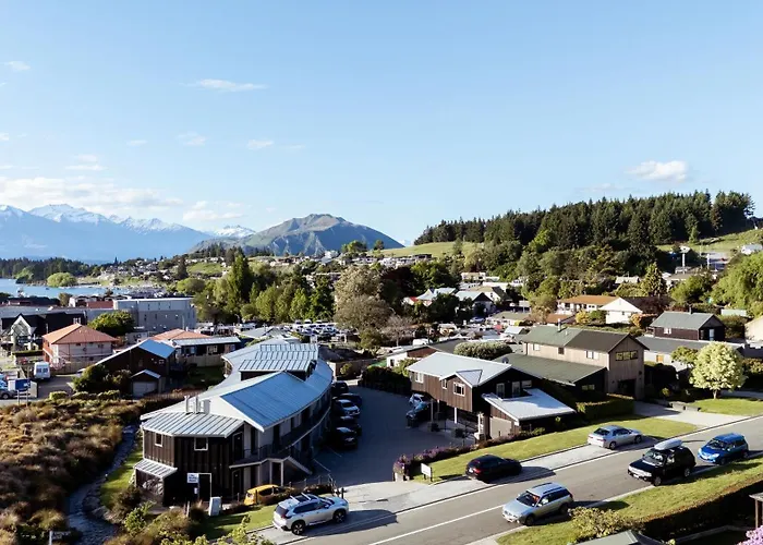 Clearbrook & Serviced Wanaka
