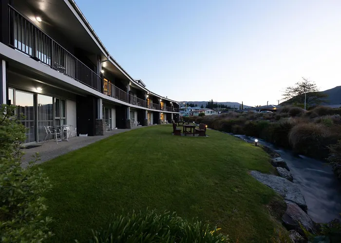 Clearbrook & Serviced Aparthotel