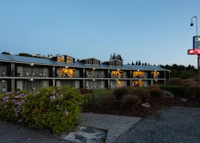 Aparthotel Clearbrook & Serviced