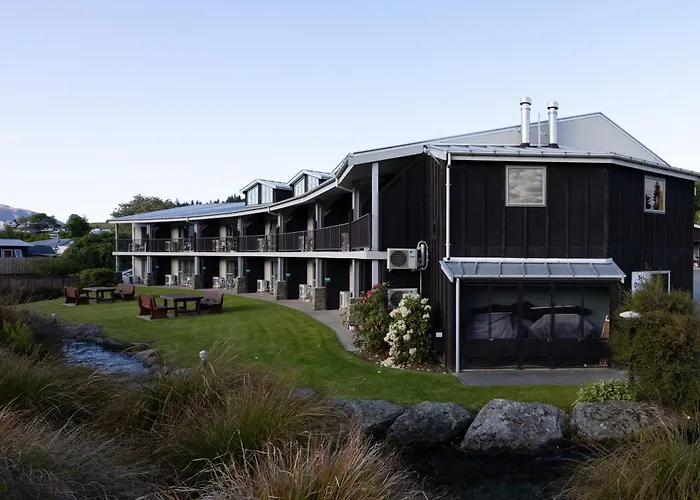 Clearbrook & Serviced Aparthotel Wanaka