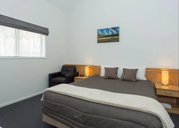 Clearbrook & Serviced 4*