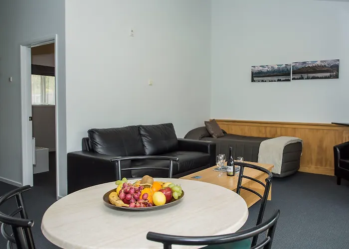 Aparthotel Clearbrook & Serviced 4*