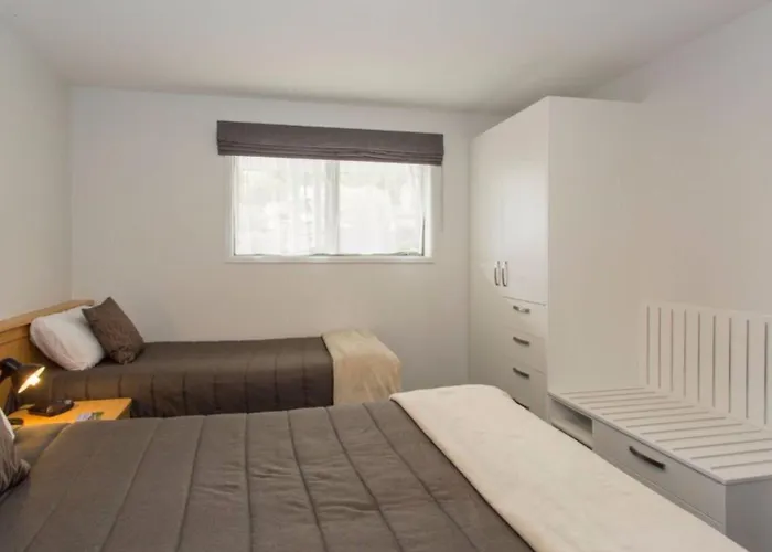 Clearbrook & Serviced 4* Wanaka