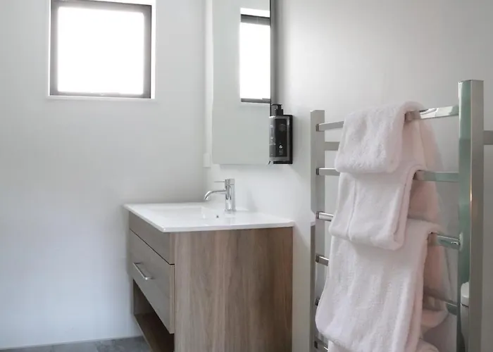 克里尔布鲁克服务式汽车旅馆&公寓 4* 瓦纳卡